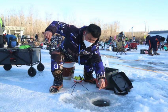 第九届大众冰雪北京公开赛-京张冰钓赛成功举办